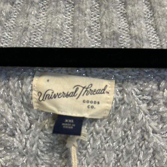 Universal Thread Women's Gray‎ Sweater - Picture 2 of 5